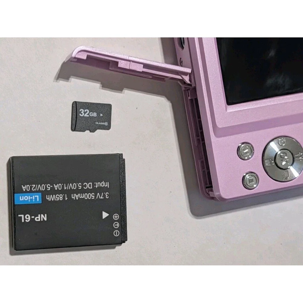 4K Digital Pocket Camera Pink Vlog Vlogging Point And Shoot Complete Box SD Card